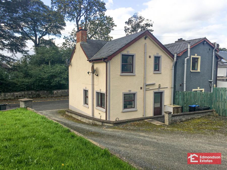 12 Castle Road