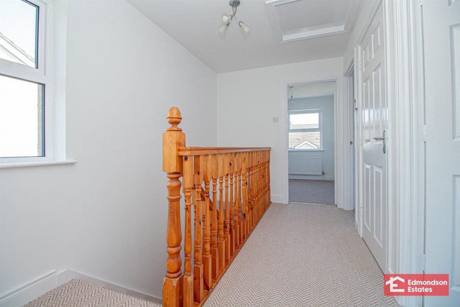 21 Dicksons Hill