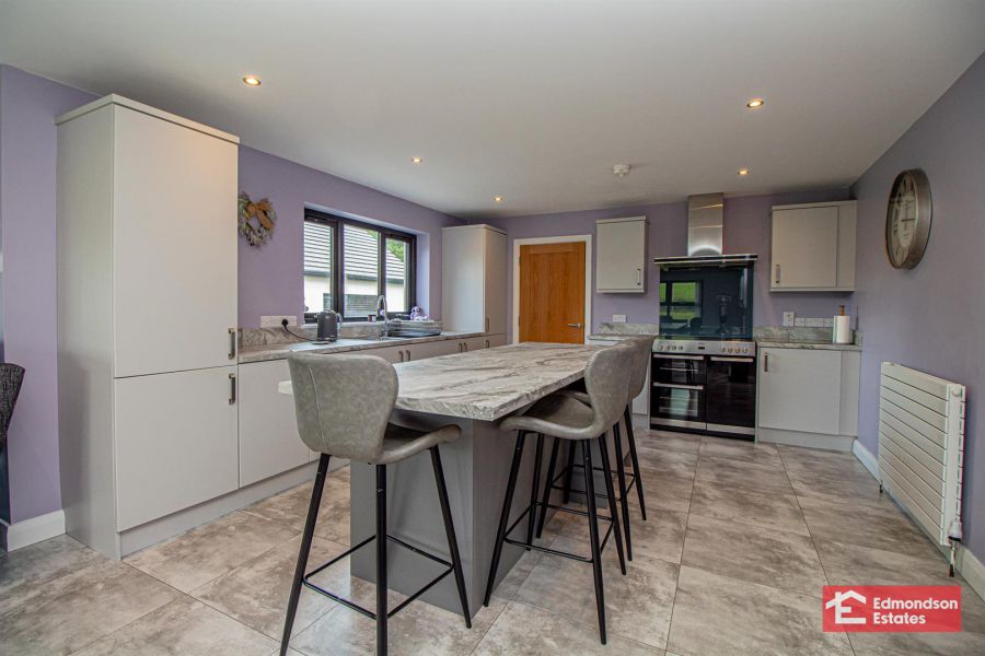 1 Parkfield Road