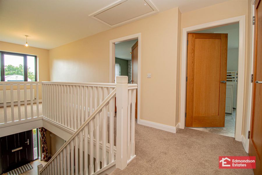 1 Parkfield Road