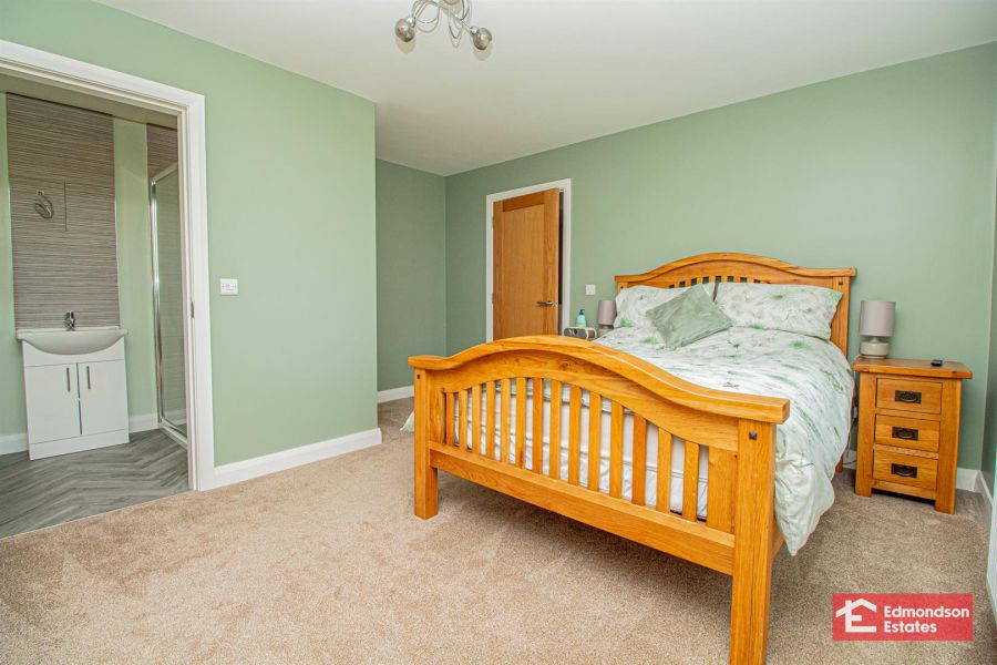 1 Parkfield Road