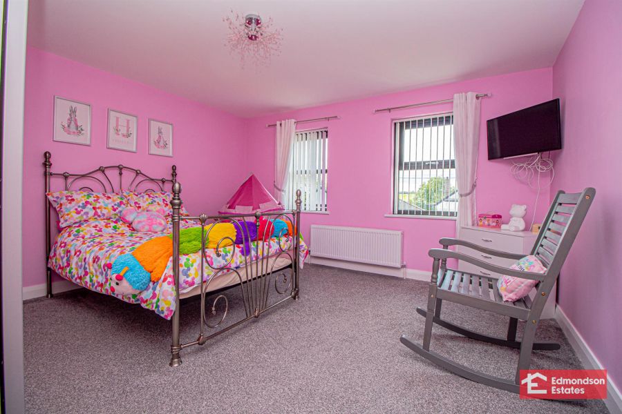 1 Parkfield Road