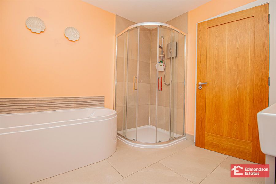 1 Parkfield Road