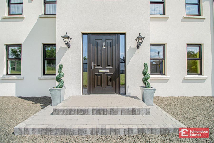 1 Parkfield Road