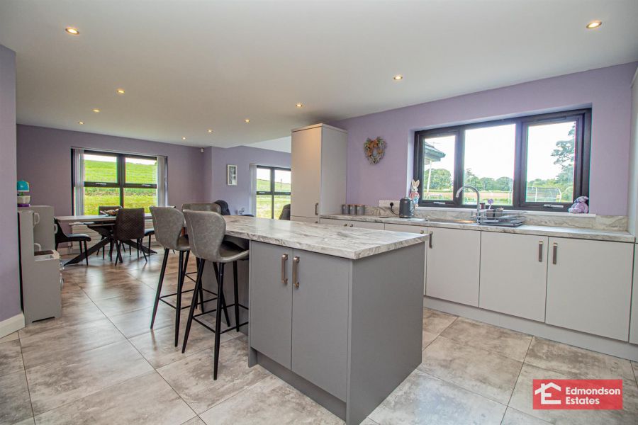 1 Parkfield Road