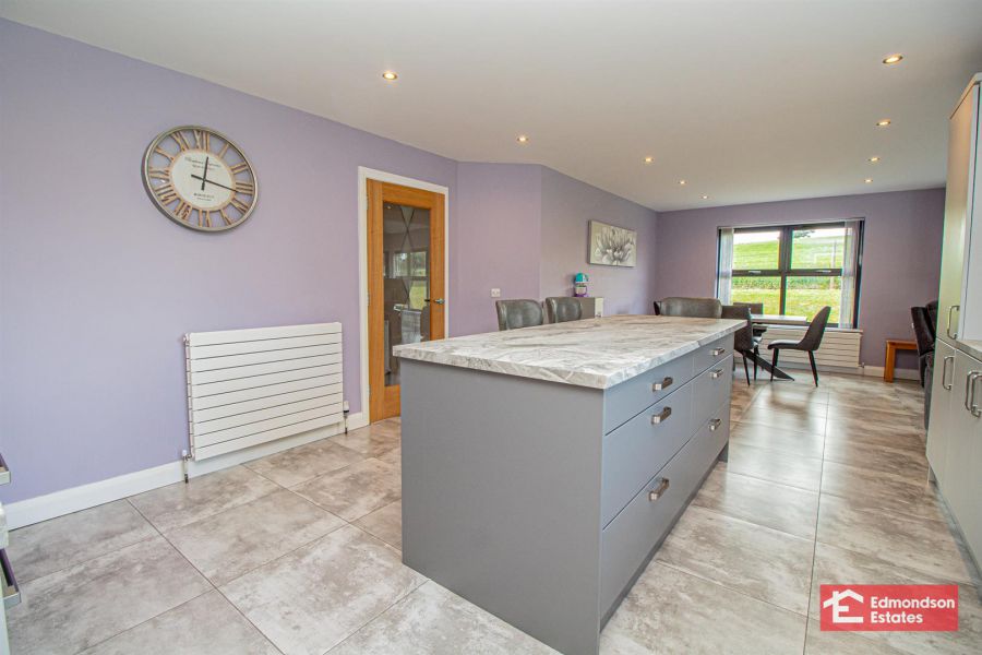 1 Parkfield Road