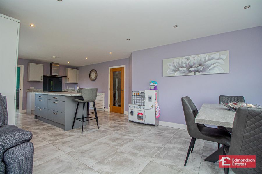 1 Parkfield Road 1 Parkfield Road