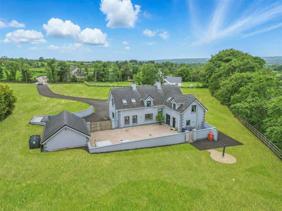 Edenvale View, 76 Chapeltown Road