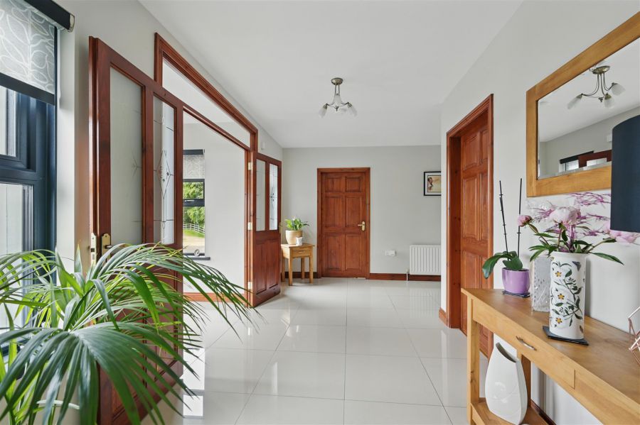 Edenvale View, 76 Chapeltown Road