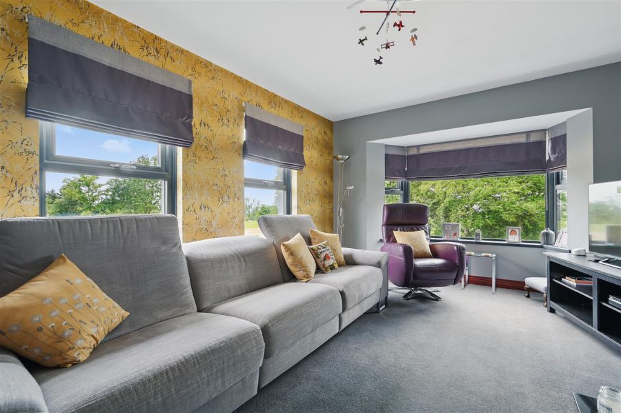 Edenvale View, 76 Chapeltown Road