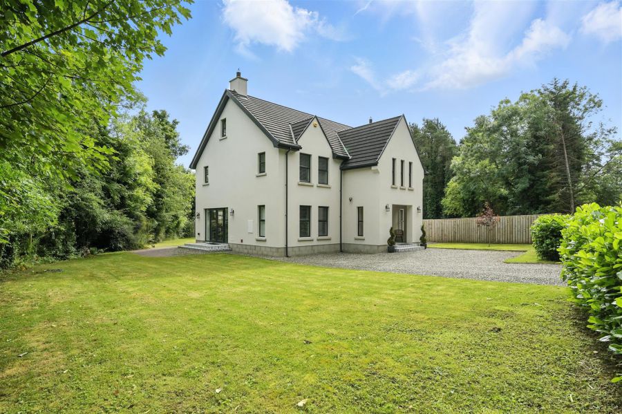 193 Castle Road
