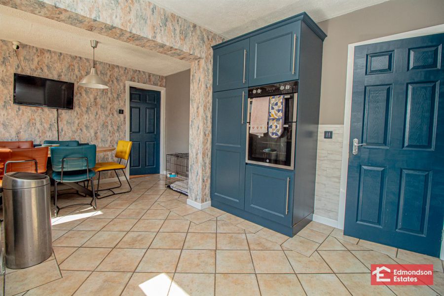 52 Gracefield