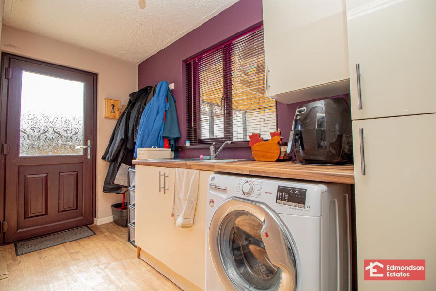 52 Gracefield