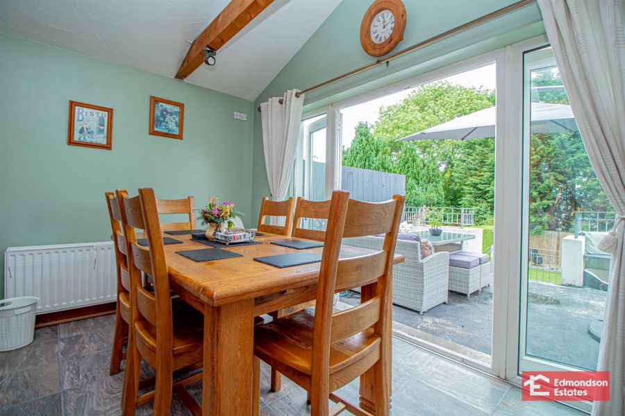 43 Cushendall Road