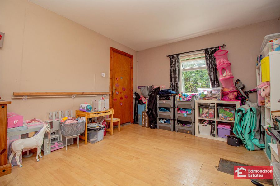 43 Cushendall Road