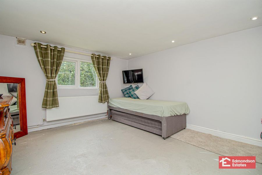 43 Cushendall Road