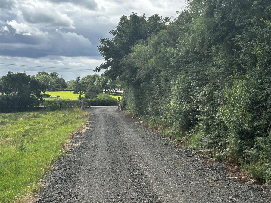 Equestrian Yard & Paddock, 51a Rankinstown Road