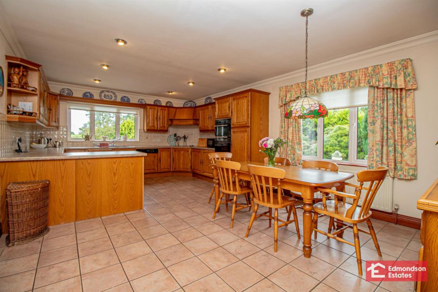 27 Dreen Road