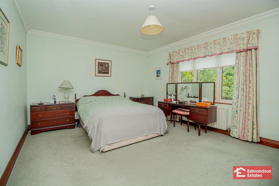 27 Dreen Road