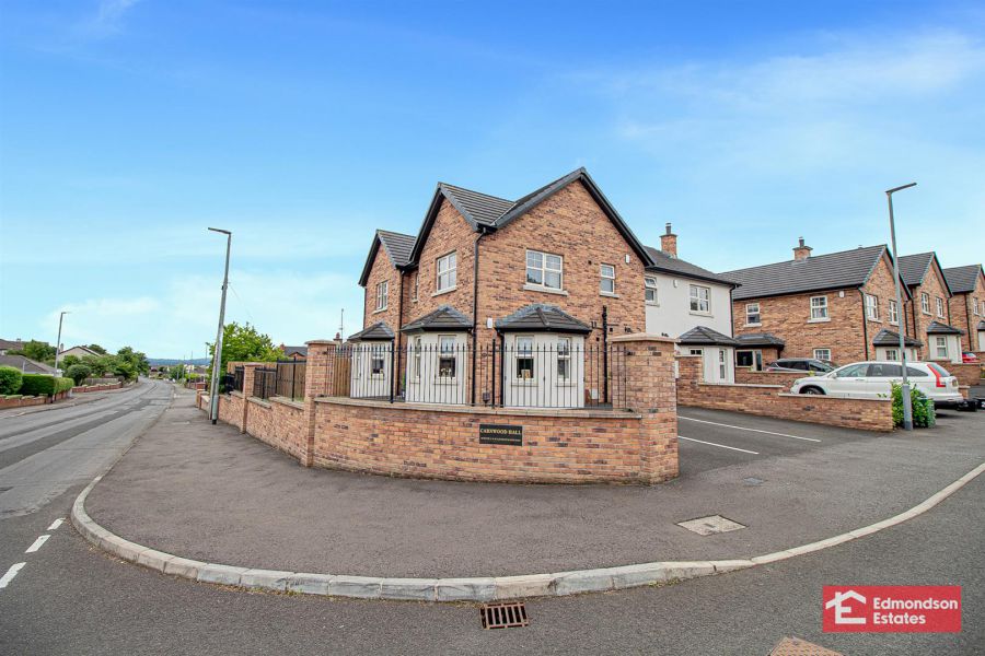 26 Carnwood Hall