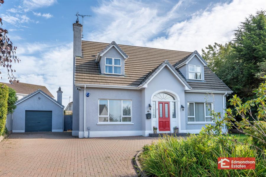4 Woodcroft Brae