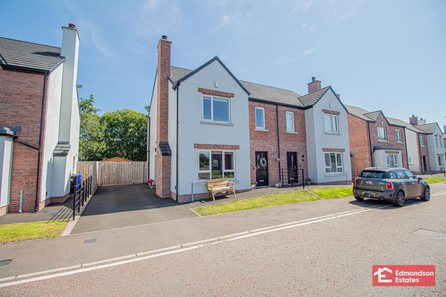 17 Rectory Manor