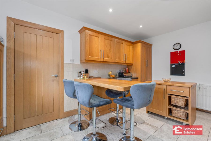 52 Shelling Hill Road