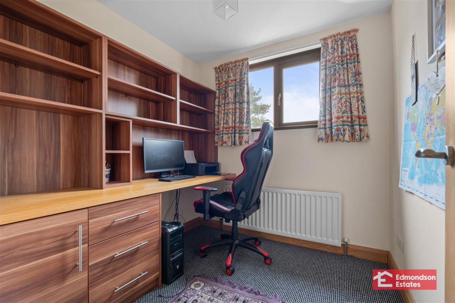 52 Shelling Hill Road