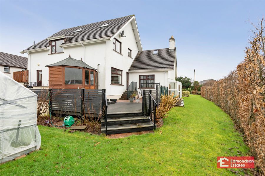 52 Shelling Hill Road