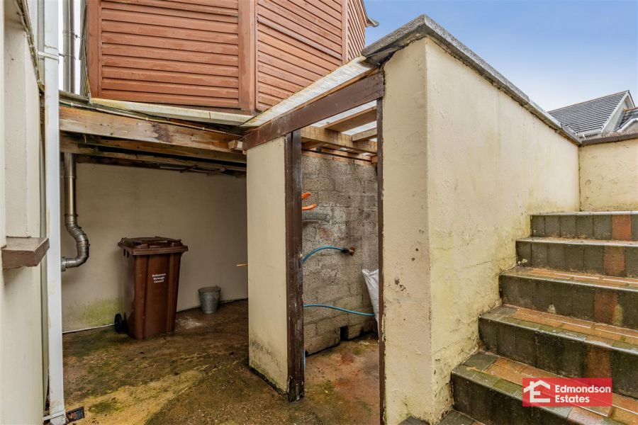 52 Shelling Hill Road