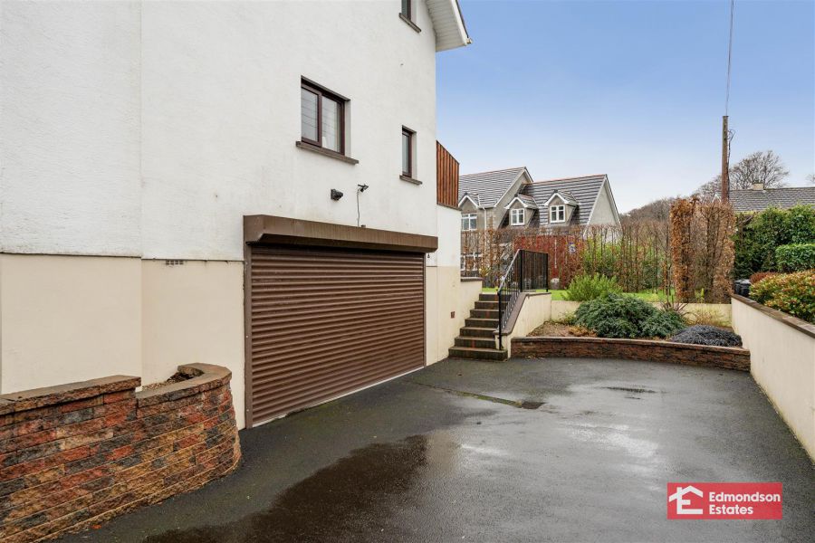 52 Shelling Hill Road