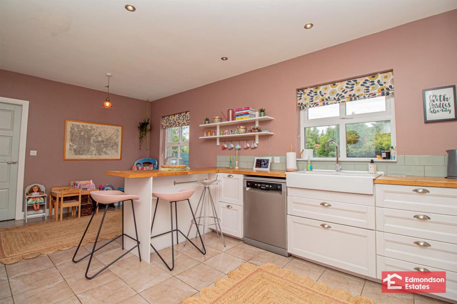 4 Tullyvadden Lane, Tully Road