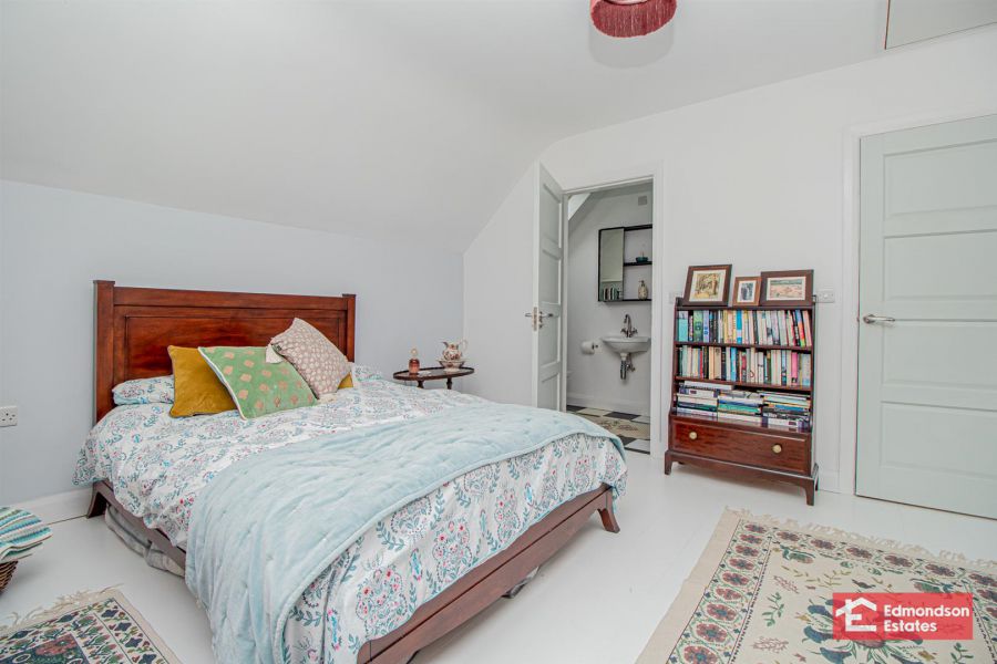 4 Tullyvadden Lane, Tully Road 4 Tullyvadden Lane, Tully Road