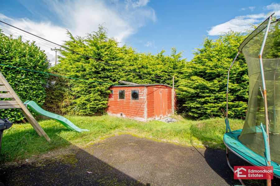 8 Island Road