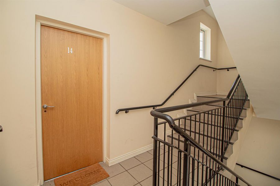 14 Springmount Mews