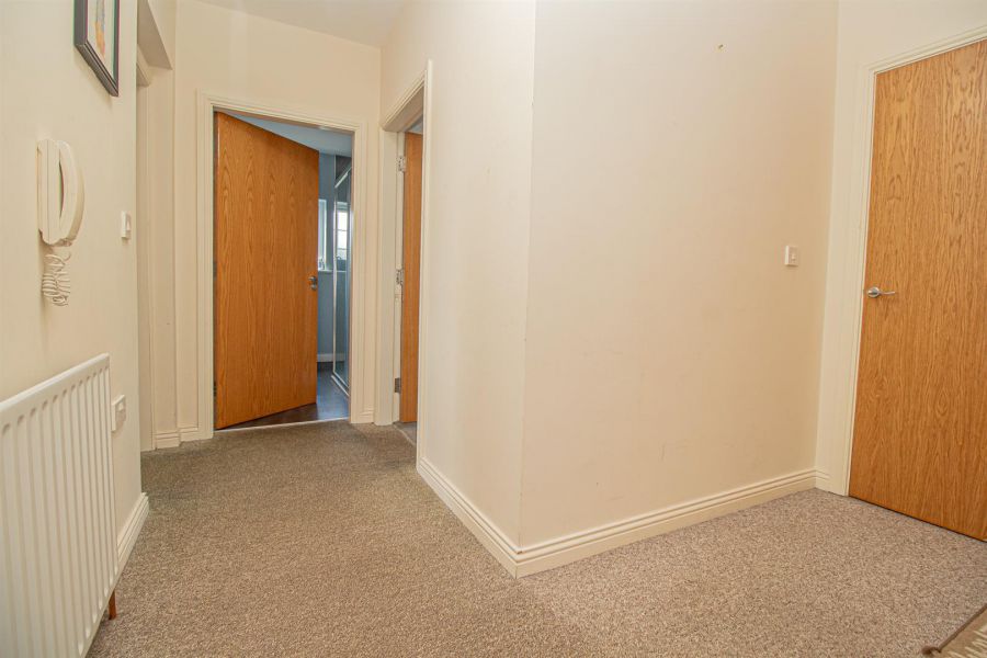 14 Springmount Mews