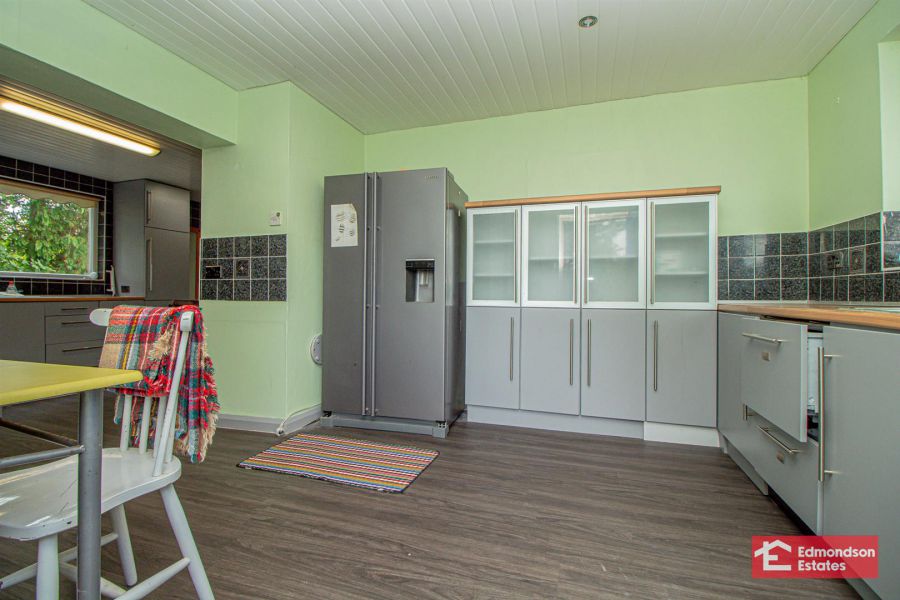 48 Straid Road