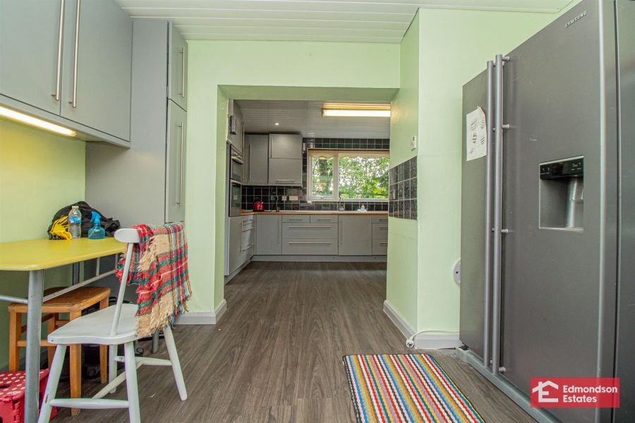 48 Straid Road