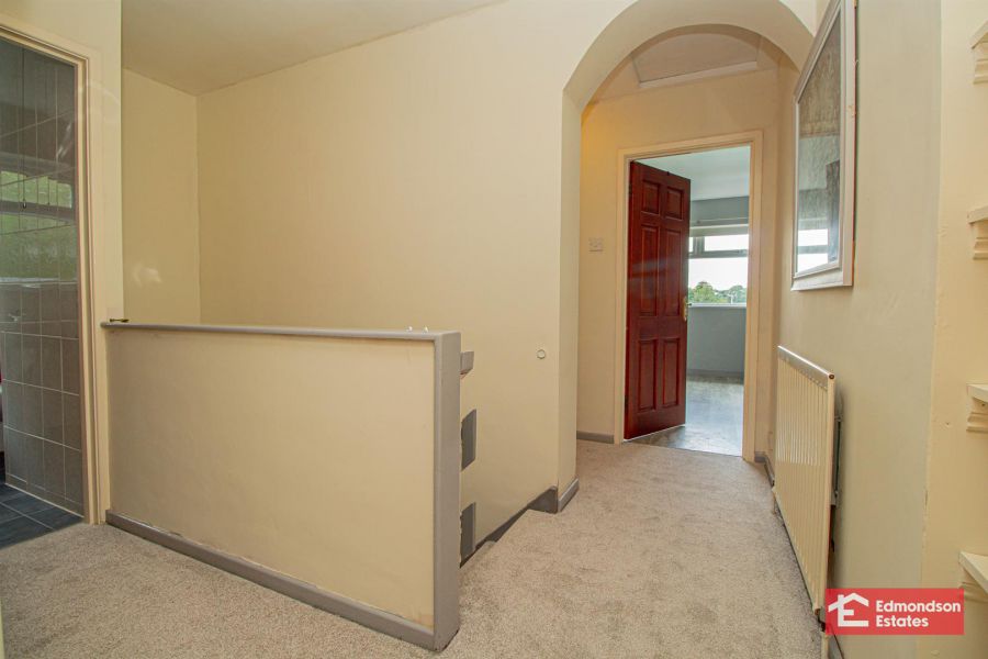 48 Straid Road