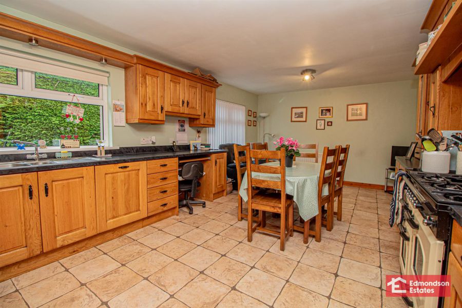 112 Fenagh Road