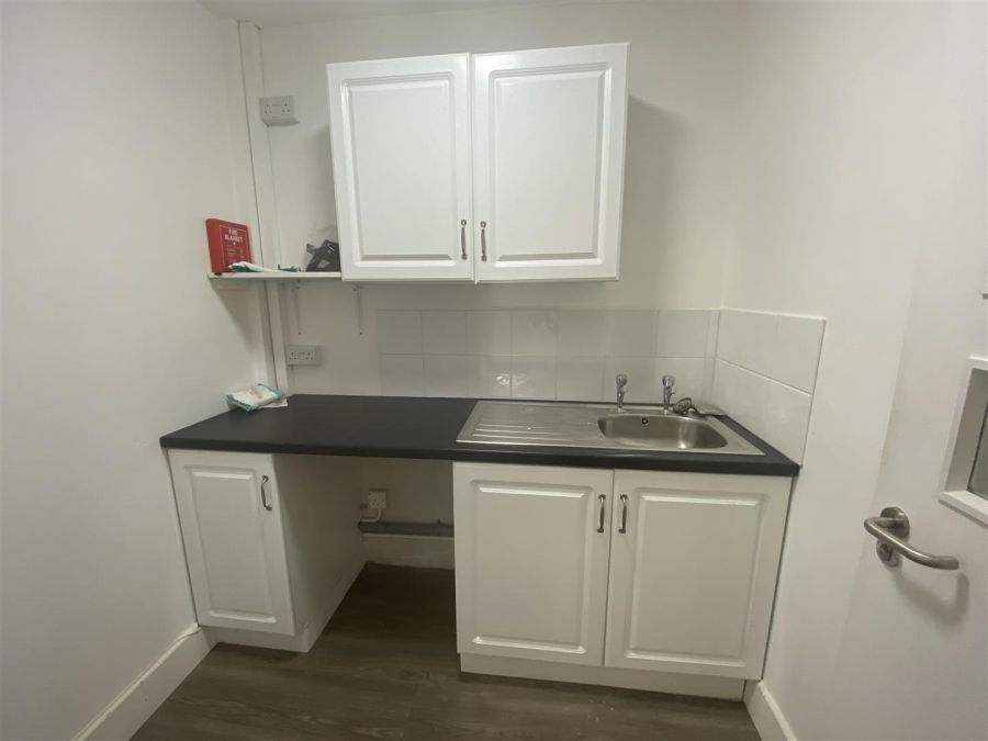 33A Main Street