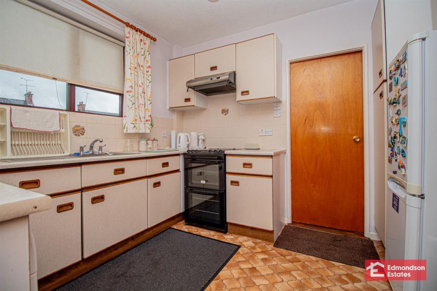 7 Glenariff Crescent