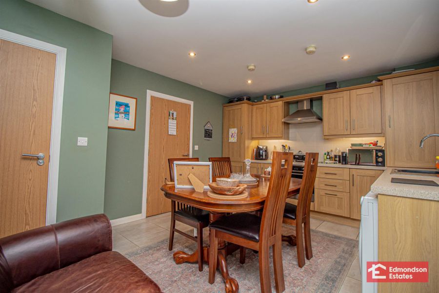 28 Leighinmohr Crescent