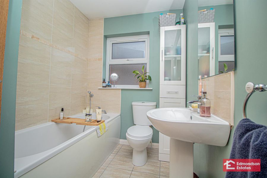 28 Leighinmohr Crescent