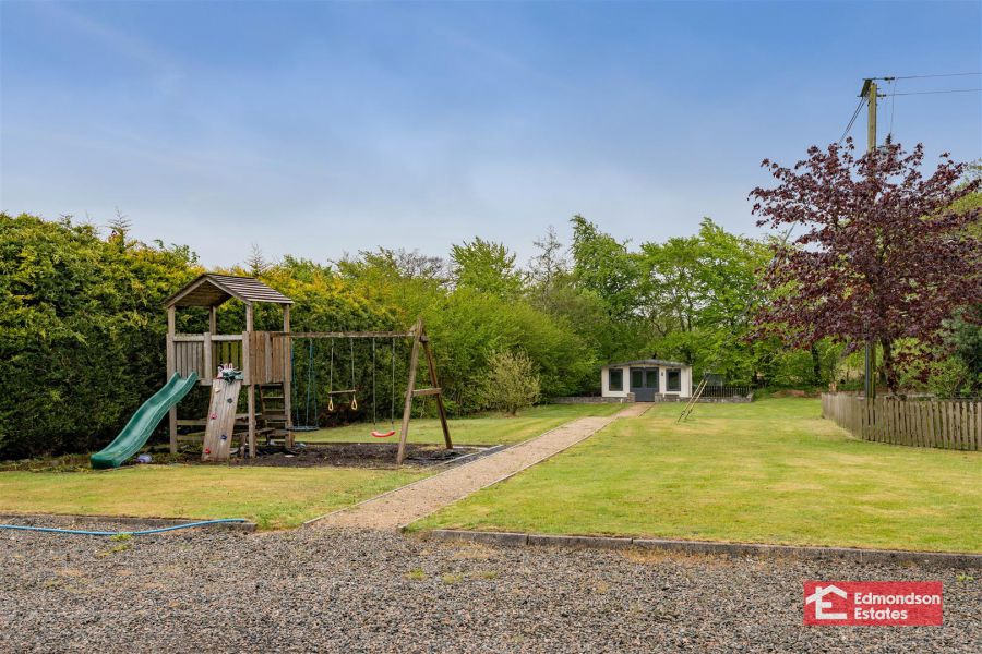 39B Lislunnan Road