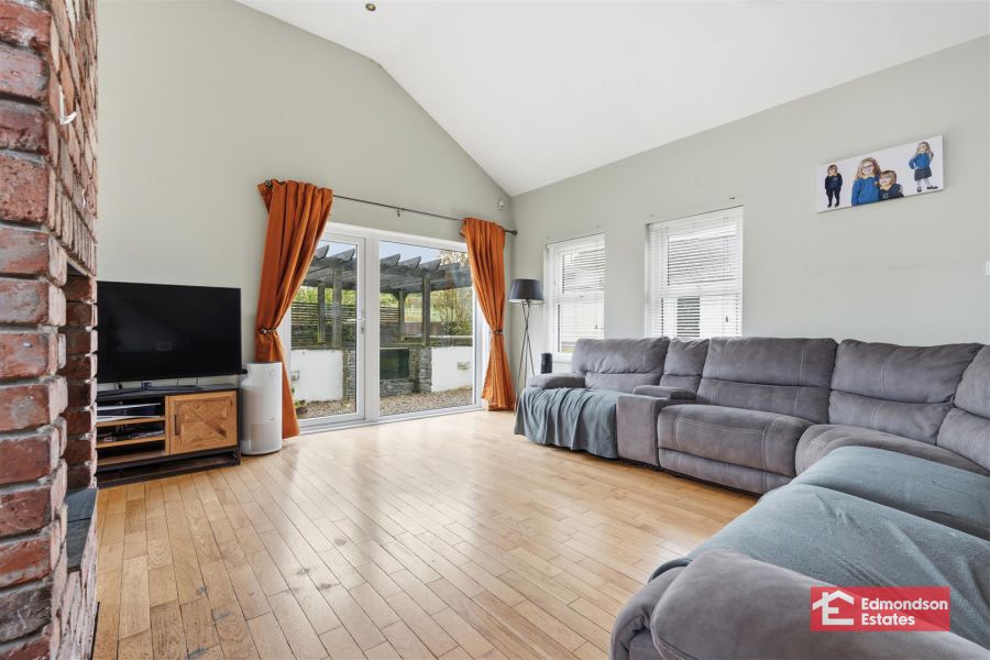 39B Lislunnan Road