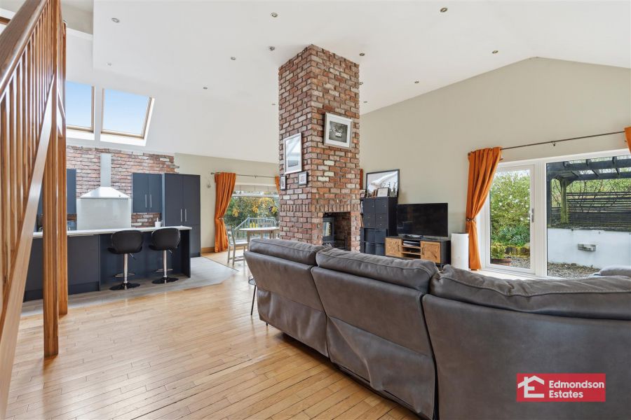 39B Lislunnan Road