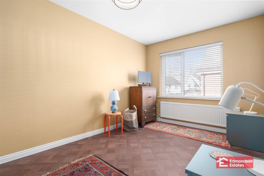 12 Leighinmohr Crescent