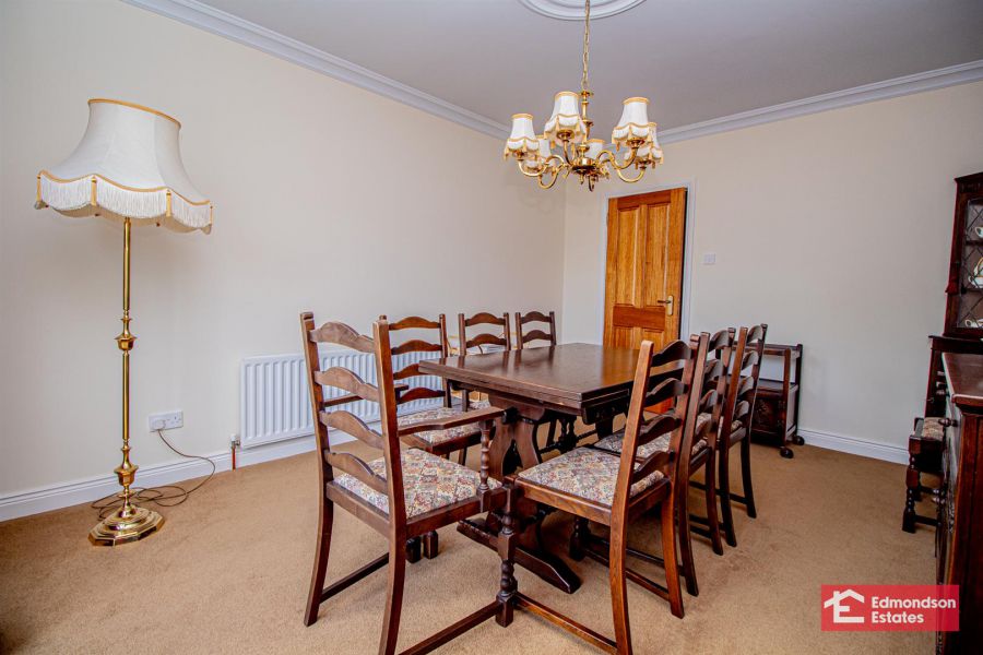 16 Dreen Road