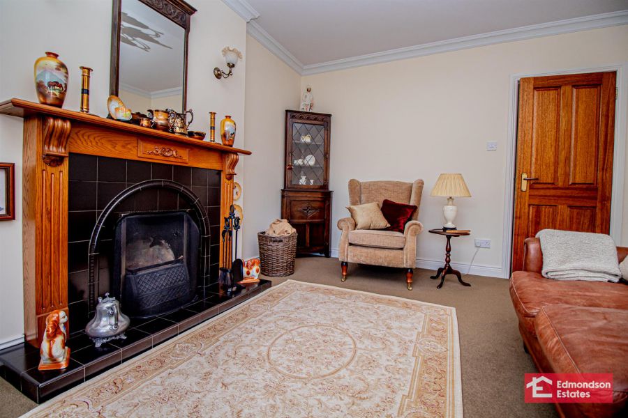 16 Dreen Road